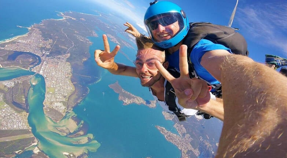 Tandem Skydive Over Newcastle - Up To 15,000ft