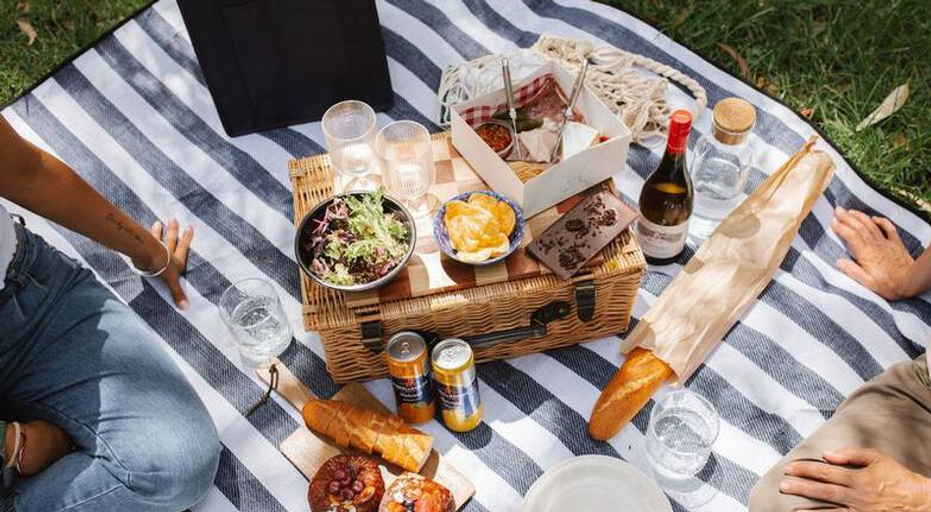 Experience All Inclusive Mystery Picnic Experience - QLD