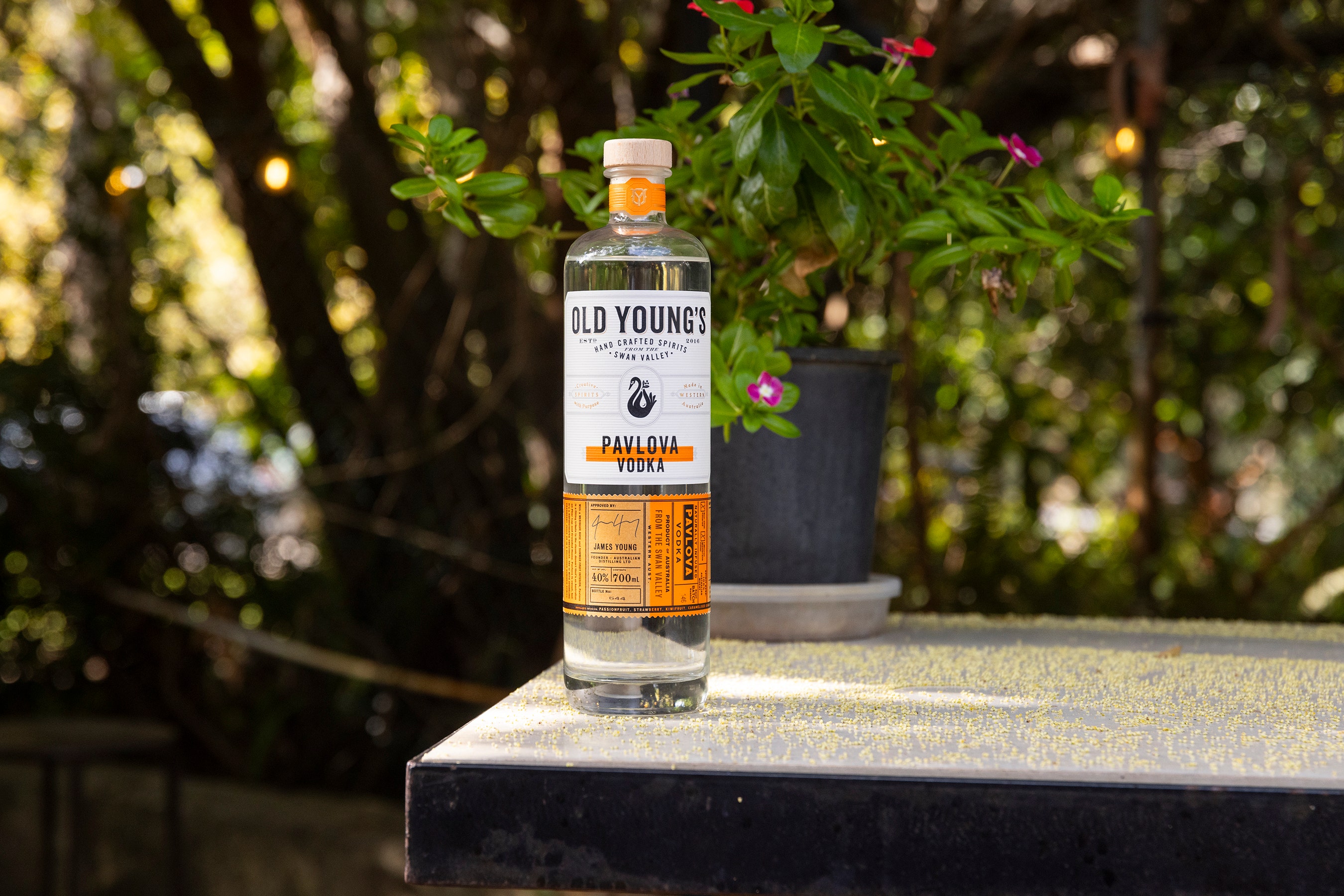 Old Young's Pavlova Vodka 700ml